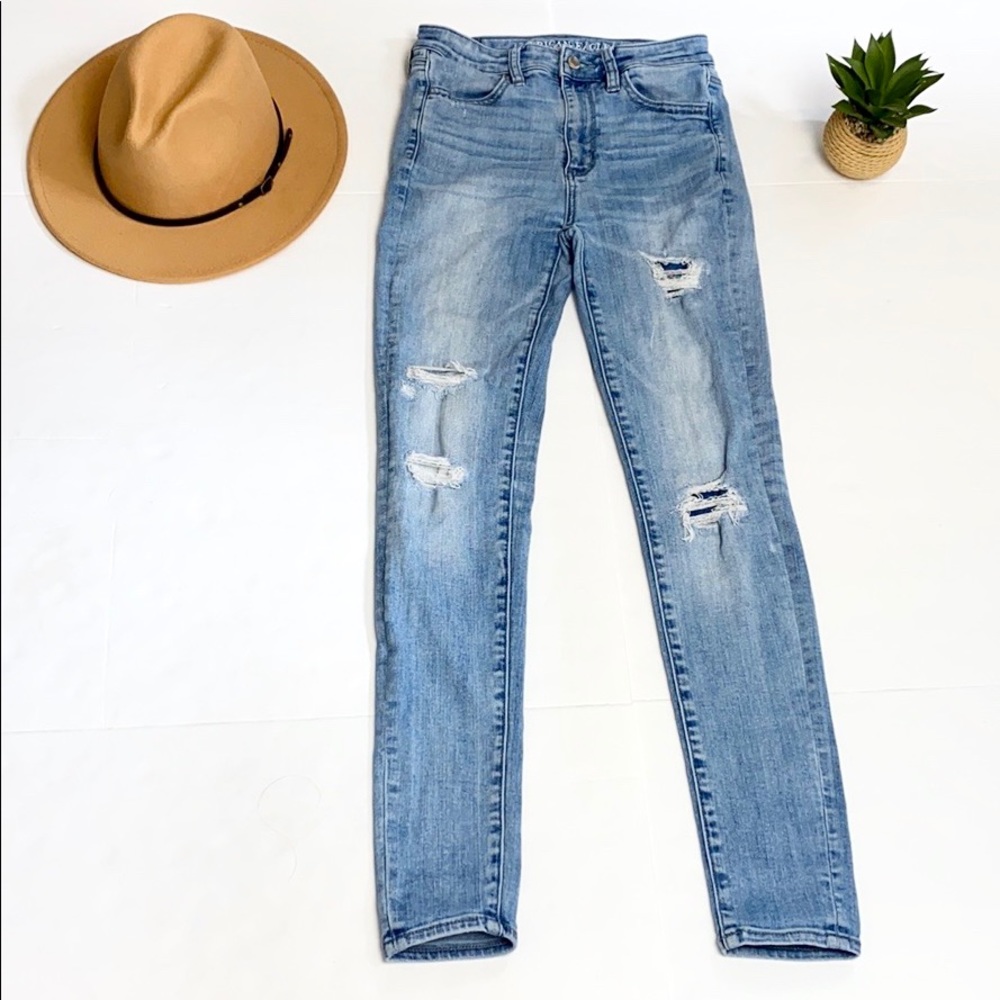 America Eagle Super Stretch Distressed Jeans